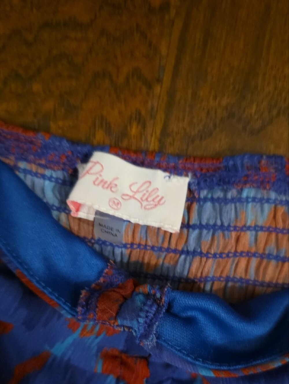 Pink Lily Blue & Rust Red Ruched Crop Top - Picture 2 of 3